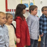 Vánoční zpívání 1.a 2.třída 